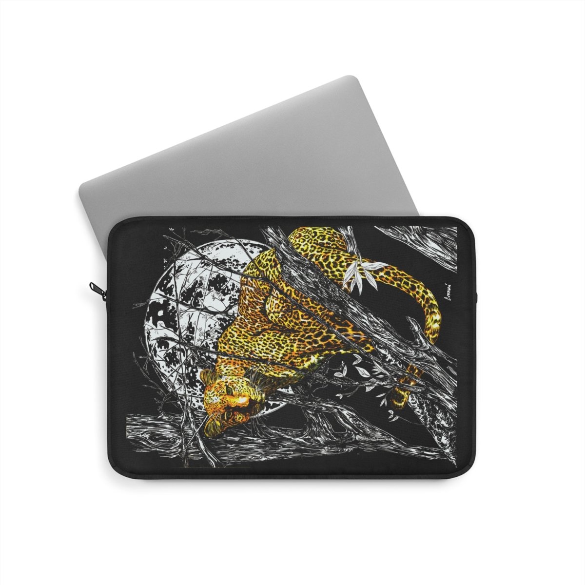 Wildlife Cheetah Laptop Sleeve - Stylish & Protective Tech Accessory - Curran Artworks