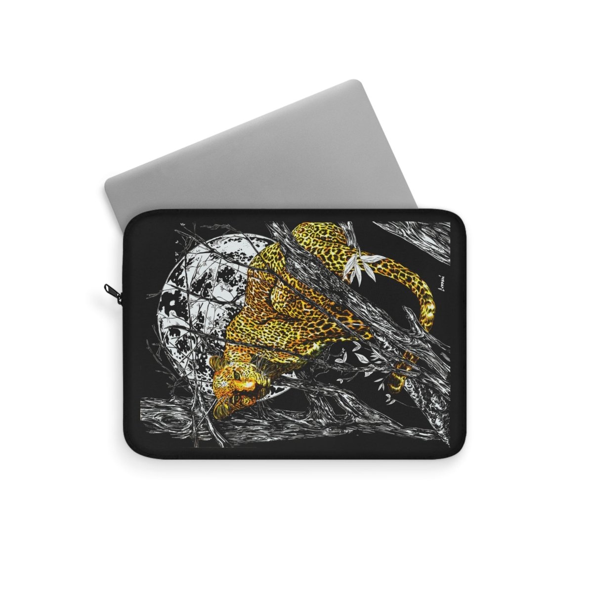 Wildlife Cheetah Laptop Sleeve - Stylish & Protective Tech Accessory - Curran Artworks