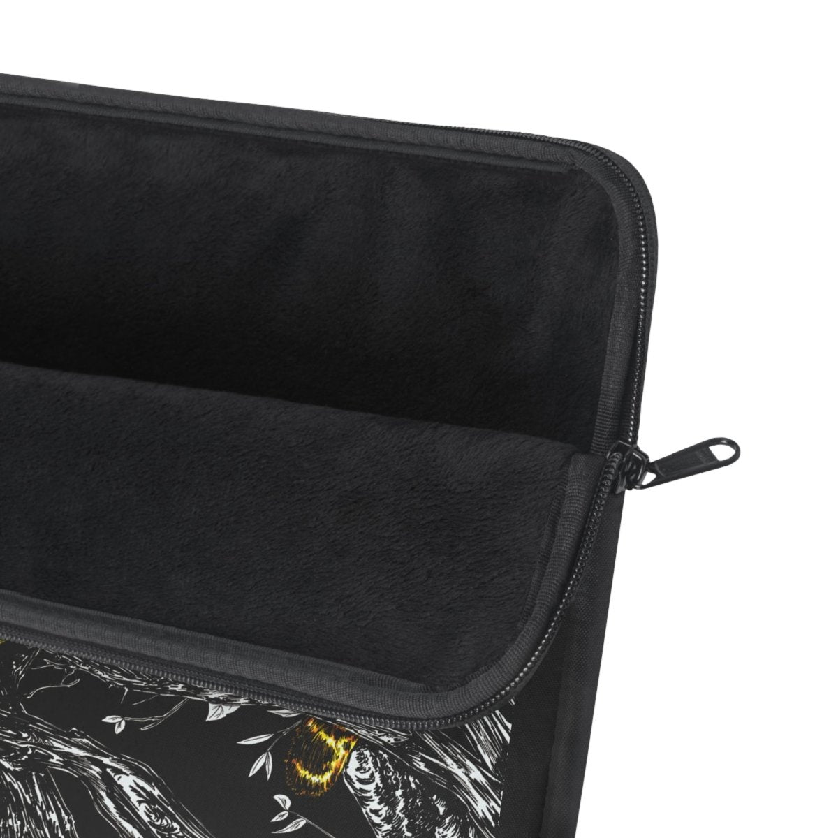 Wildlife Cheetah Laptop Sleeve - Stylish & Protective Tech Accessory - Curran Artworks
