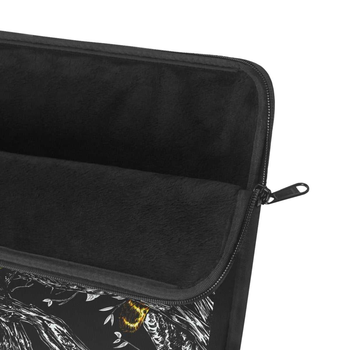 Wildlife Cheetah Laptop Sleeve - Stylish & Protective Tech