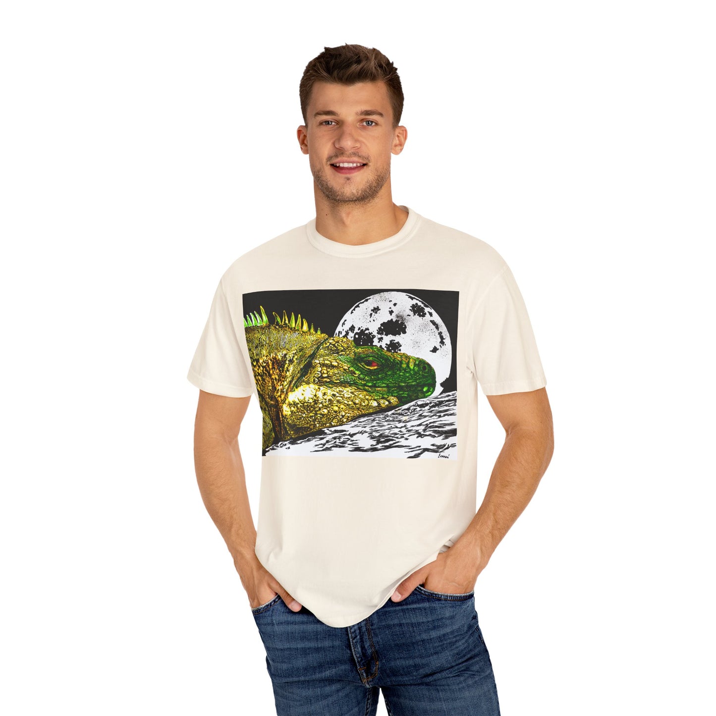 Graphic Iguana Moon Unisex T-Shirt - Nature Inspired Tee