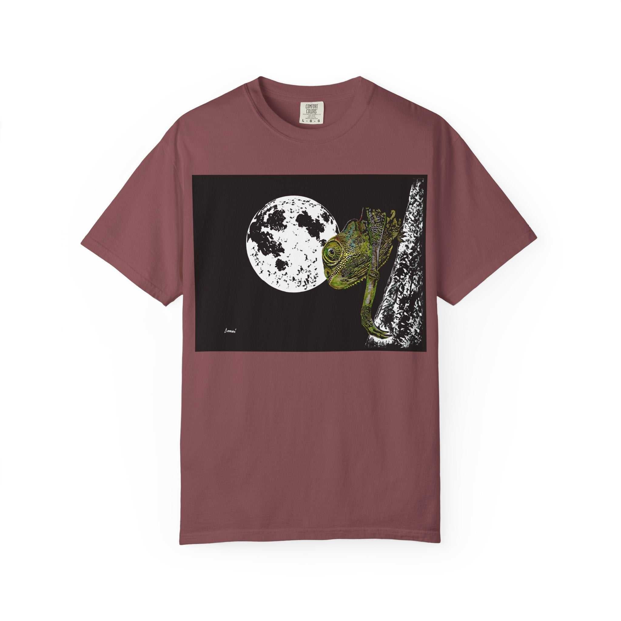 Chameleon Unisex T-Shirt - Nature-Inspired Art Tee