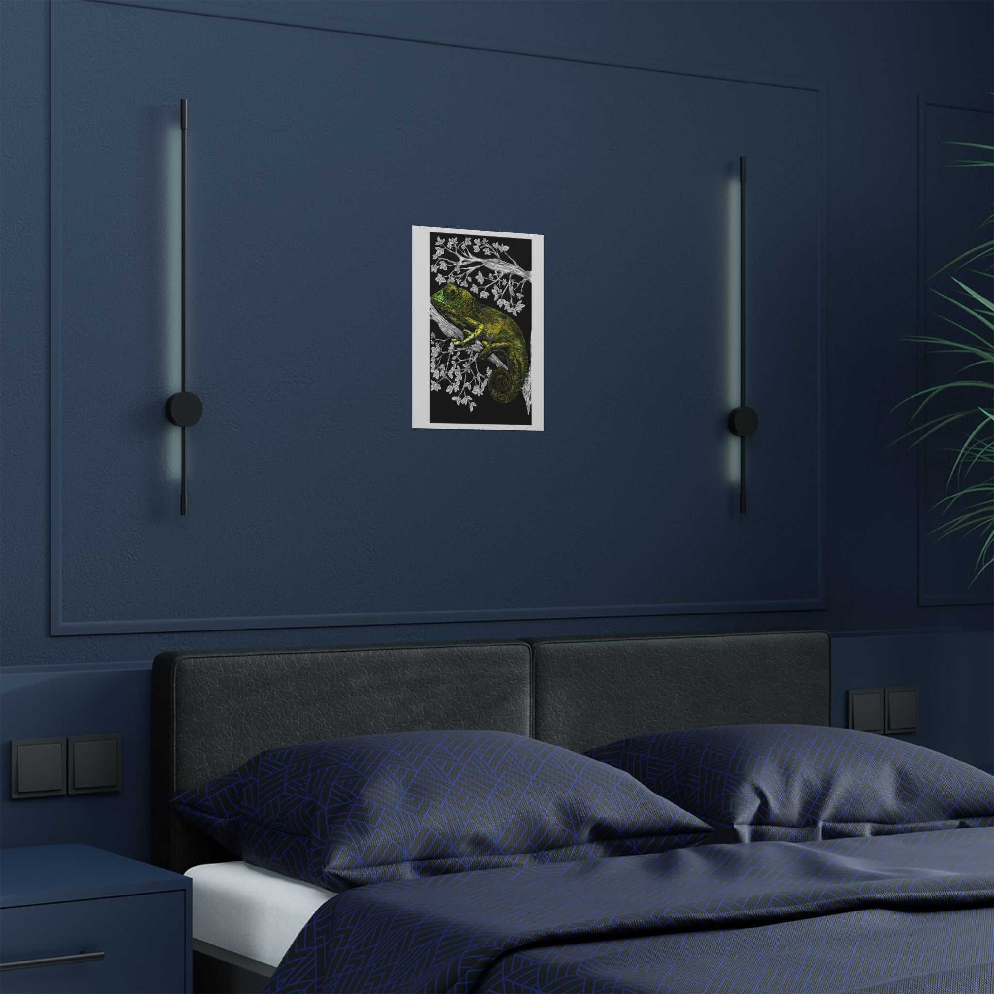 Transform your walls with our stunning Chameleon Satin Poster - 300gsm Wall Art for Nature Lovers. Elevate your space with vibrant colors!