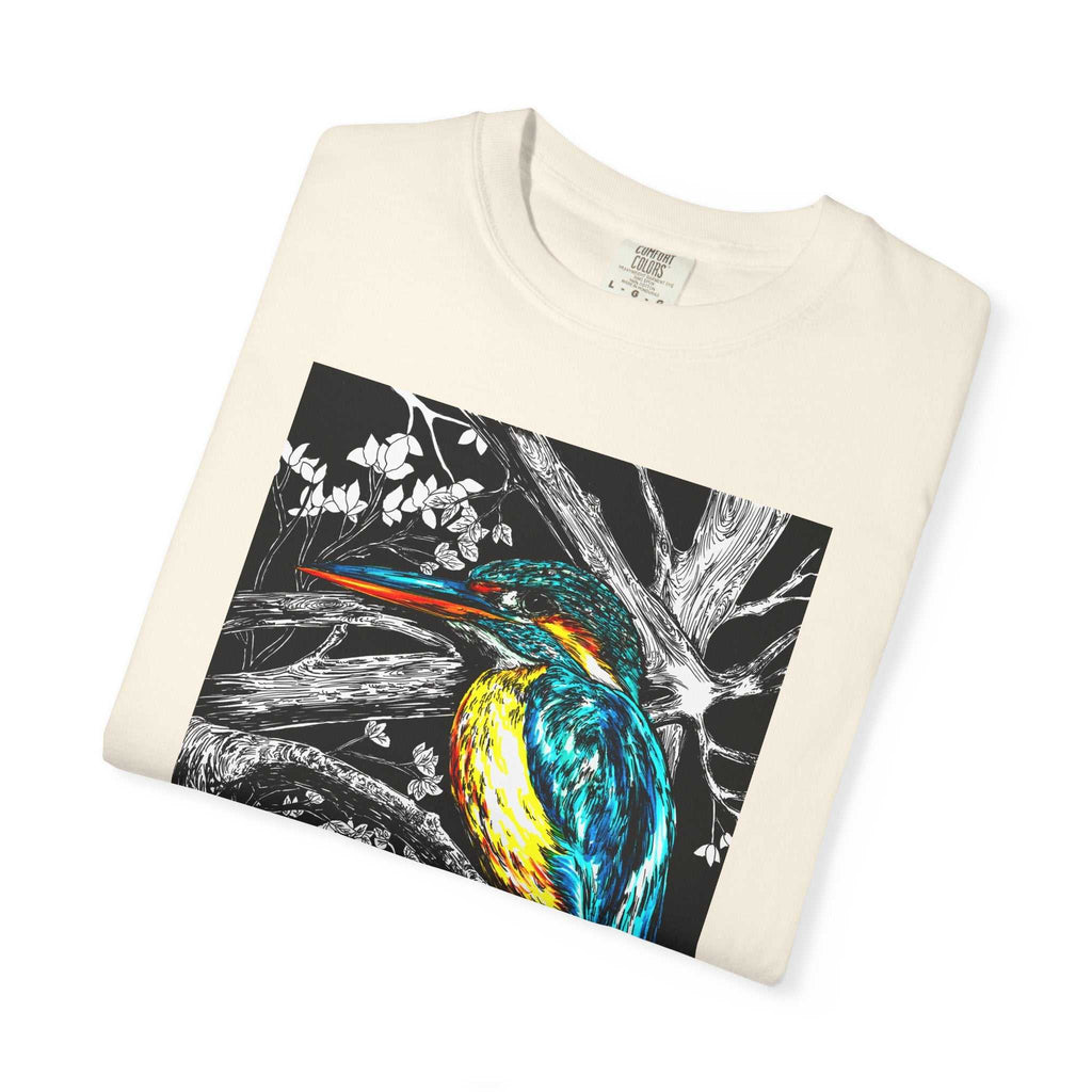 Discover the perfect shirt for nature lovers with our Kingfisher Graphic Unisex T-Shirt - Nature Lover's Tee. Stand out in style!