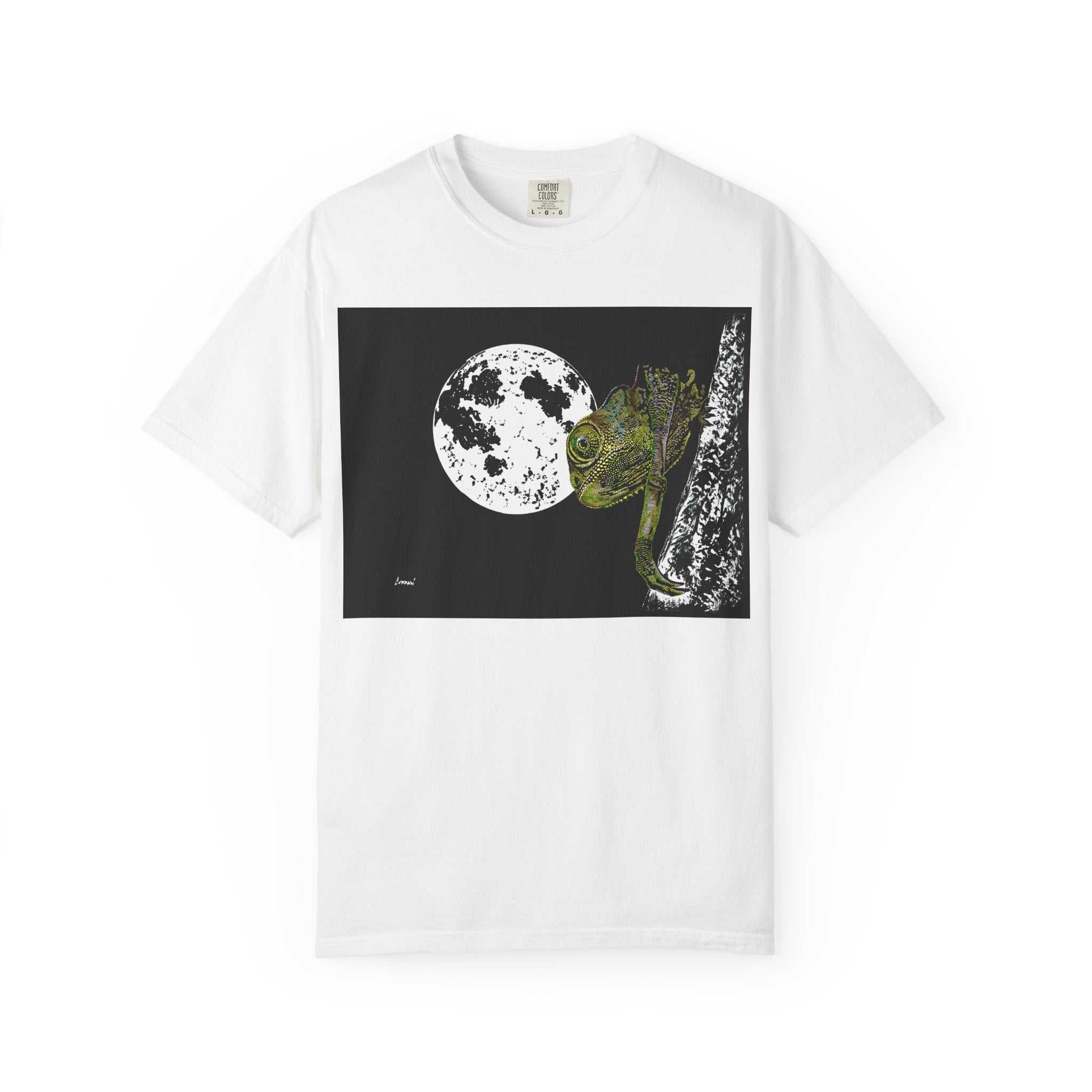 Chameleon Unisex T-Shirt - Nature-Inspired Art Tee