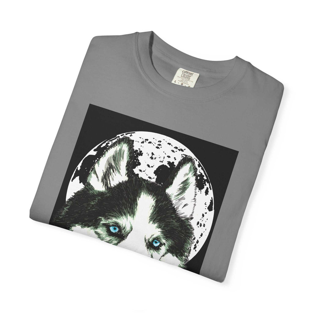 Discover the perfect blend of style and comfort with our Siberian Husky Unisex Garment-Dyed T-Shirt. Shop now for a look that stands out!