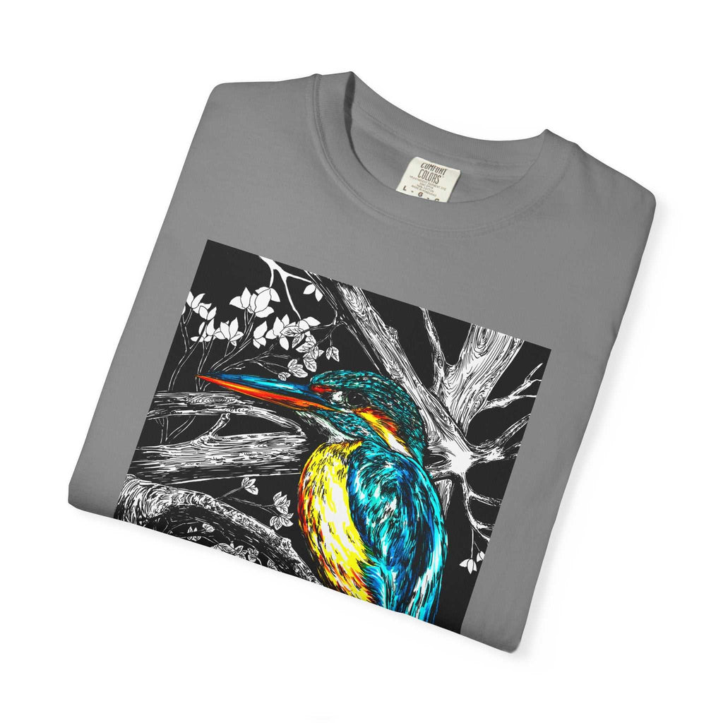 Discover the perfect shirt for nature lovers with our Kingfisher Graphic Unisex T-Shirt - Nature Lover's Tee. Stand out in style!