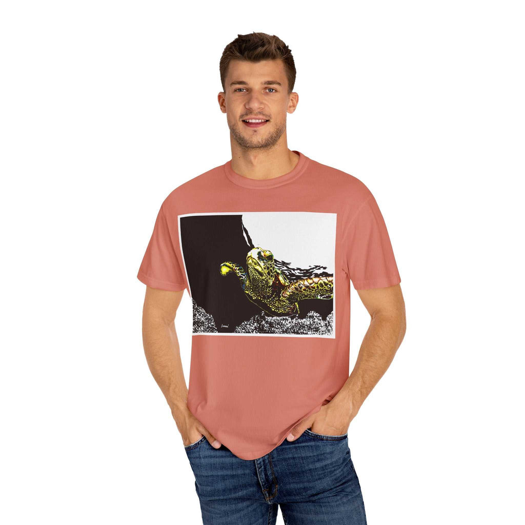 Discover the perfect blend of style and comfort with our Sea Turtle Garment-Dyed Graphic Tee - Unisex Ocean. Embrace the ocean and elevate your wardrobe today!