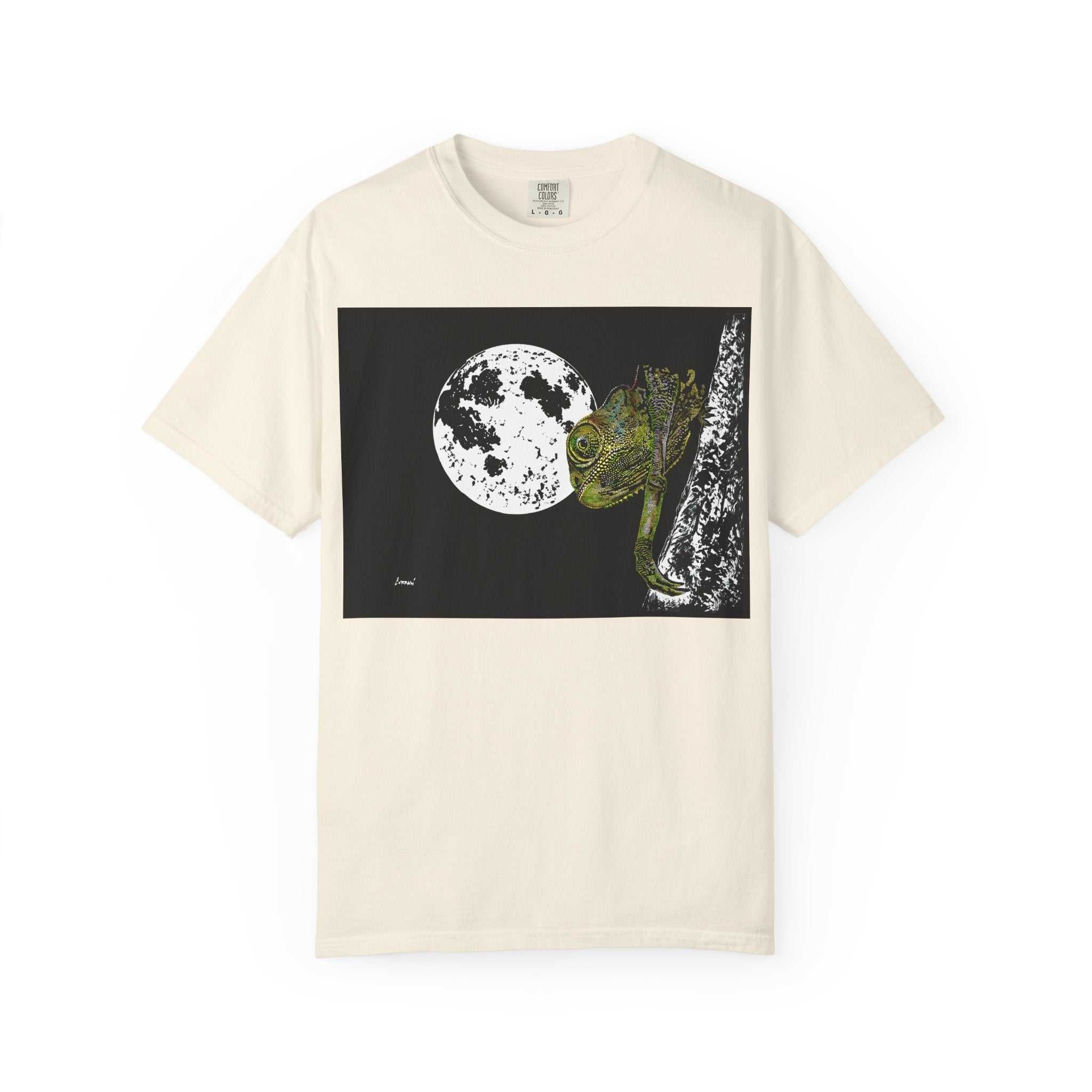 Chameleon Unisex T-Shirt - Nature-Inspired Art Tee