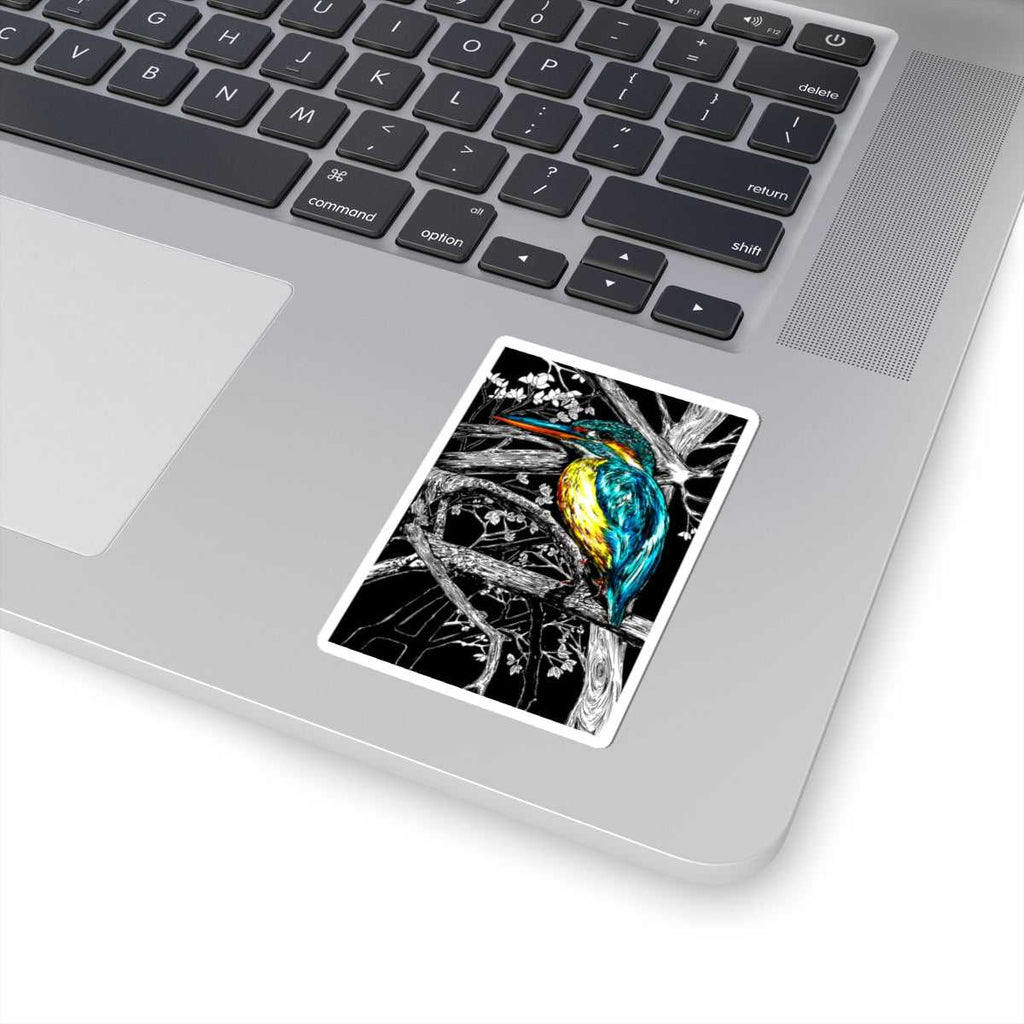 Get your hands on the beautiful Kingfisher Kiss-Cut Sticker, Perfect for Nature Lovers. Add a touch of beauty to your life today!