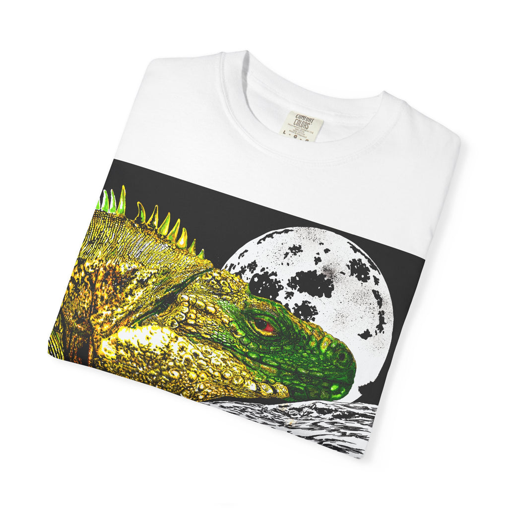 Graphic Iguana Moon Unisex T-Shirt - Nature Inspired Tee