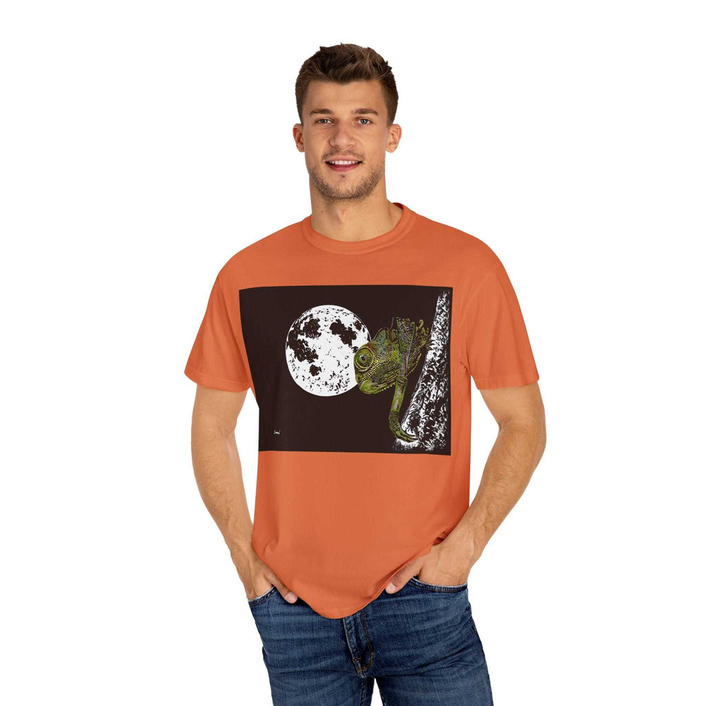 Chameleon Unisex T-Shirt - Nature-Inspired Art Tee