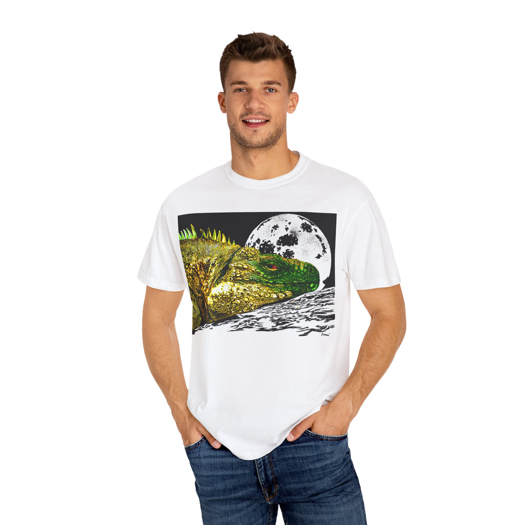 Graphic Iguana Moon Unisex T-Shirt - Nature Inspired Tee