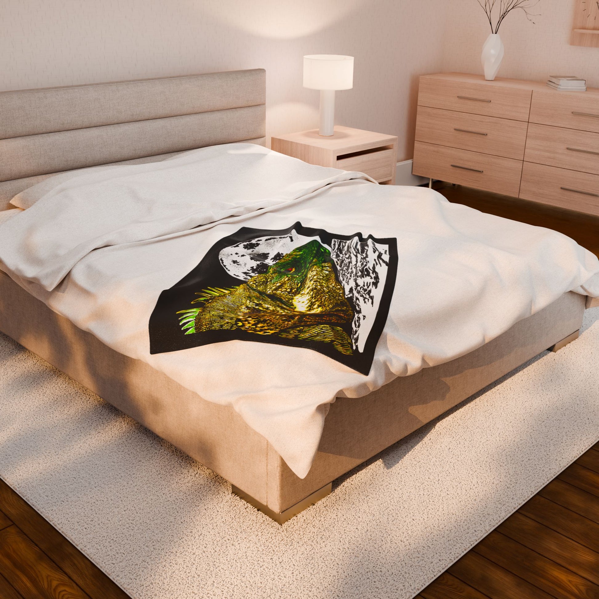Reptile Moon Velveteen Plush Blanket Cozy Wildlife Decor