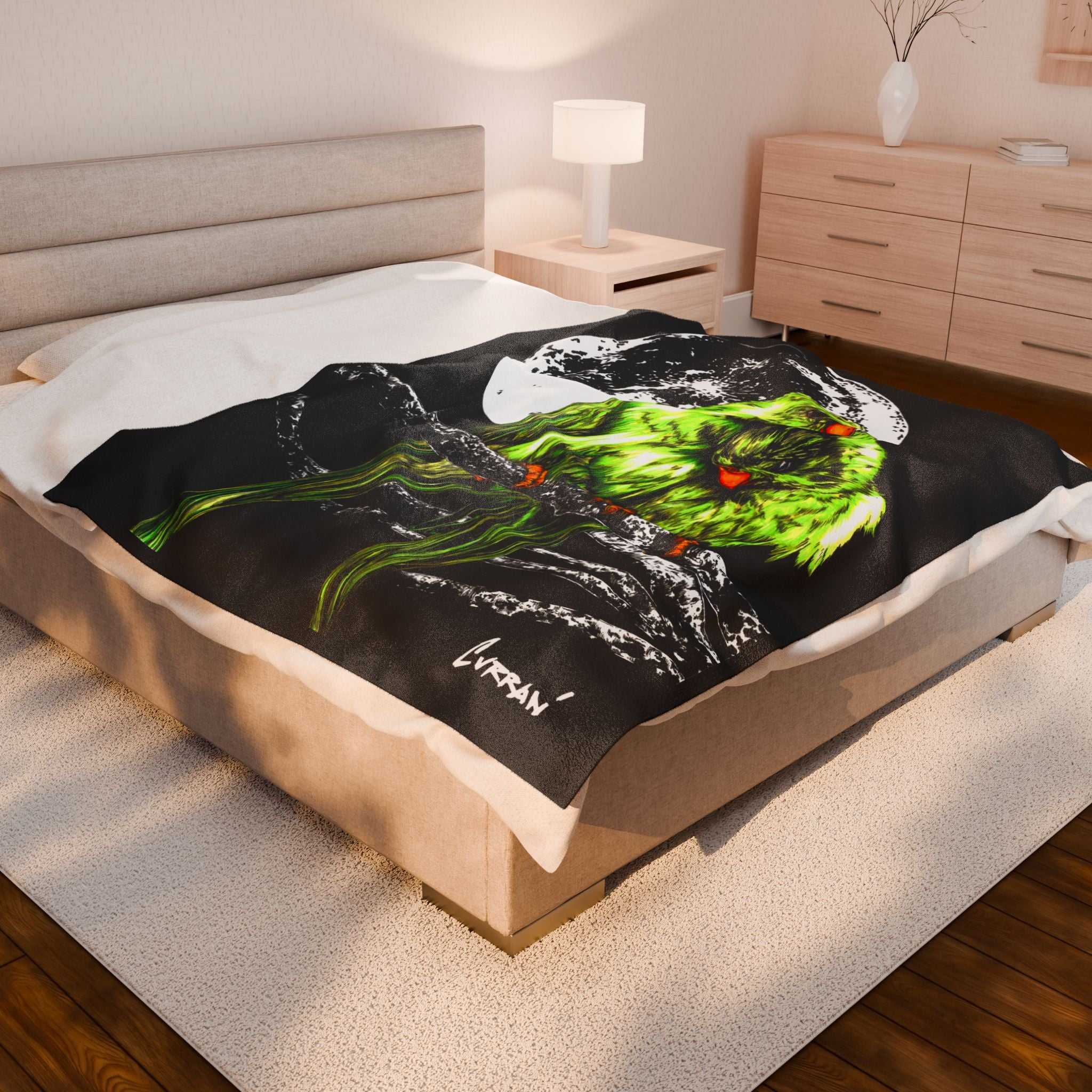 Beautiful Parrots Velveteen Plush Blanket for Nature Lovers