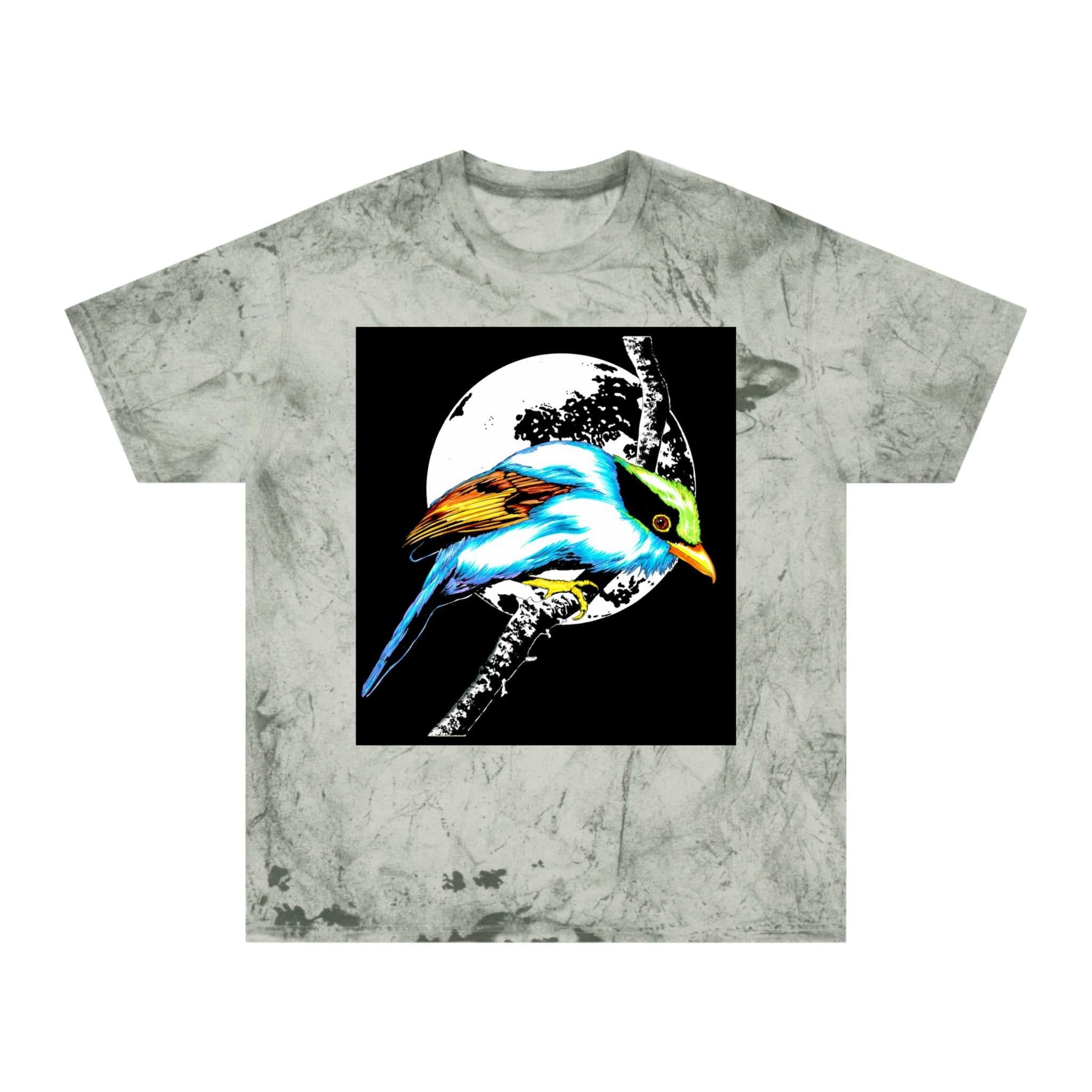 T Shirt with Vibrant Bird Design Perfect for Nature Lovers