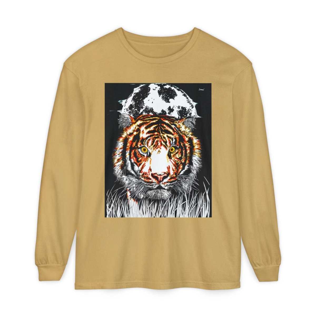 Bold Tiger Long Sleeve T-Shirt for Nature Lovers