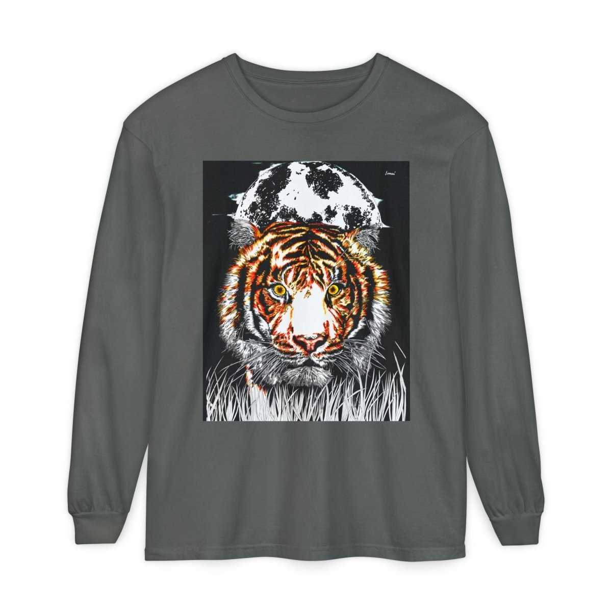 Bold Tiger Long Sleeve T-Shirt for Nature Lovers
