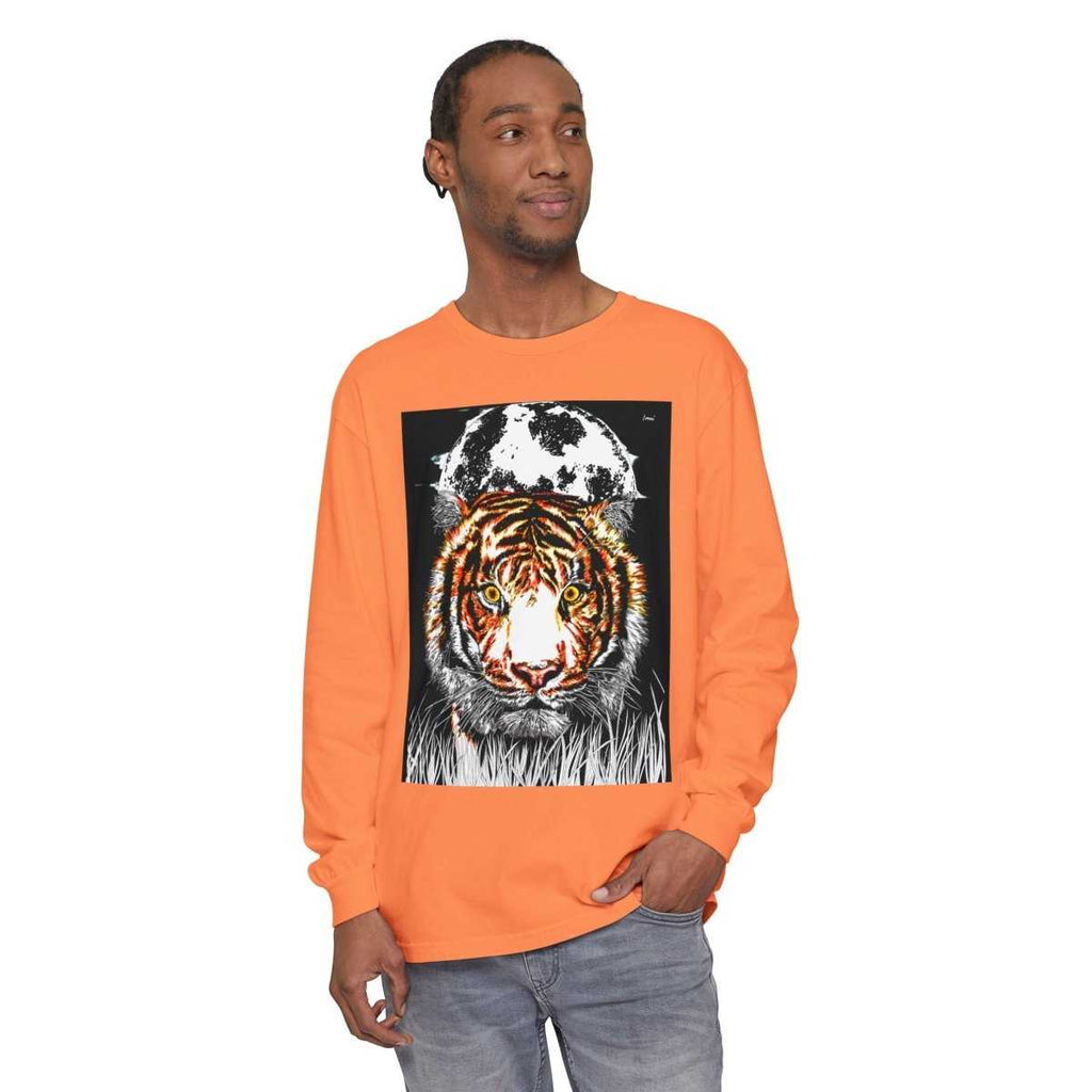 Bold Tiger Long Sleeve T-Shirt for Nature Lovers