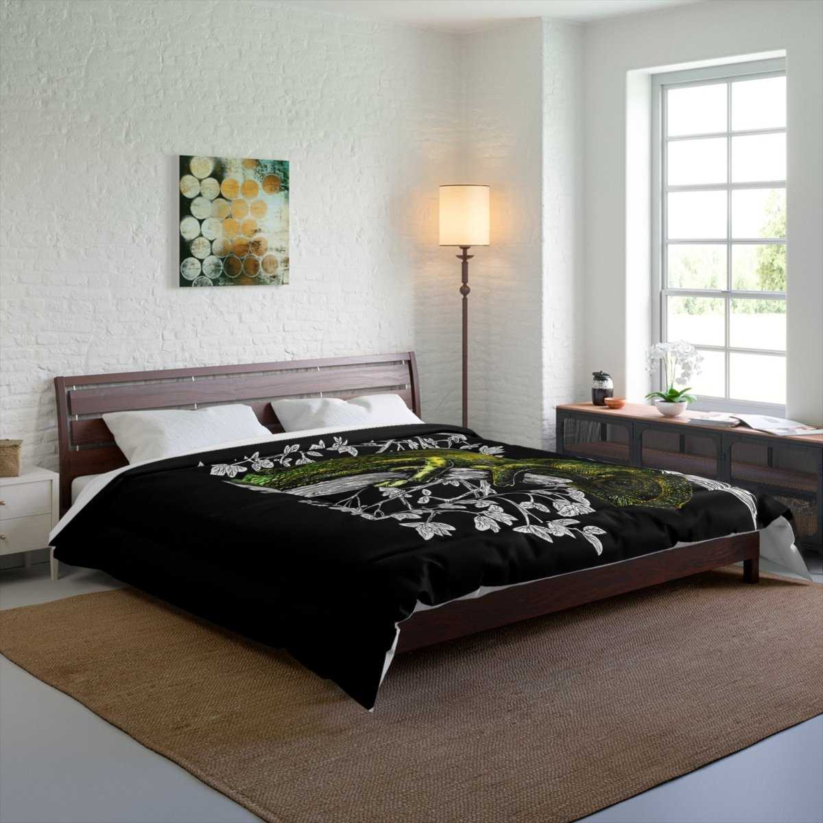Chameleon Comforter - Vibrant Nature - Inspired Bedding - Curran Artworks