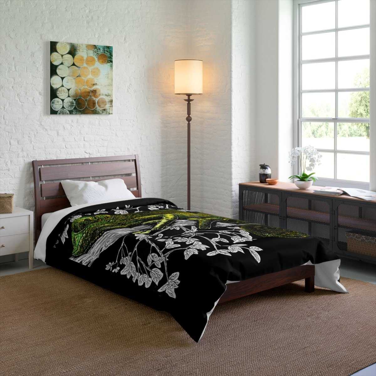 Chameleon Comforter - Vibrant Nature - Inspired Bedding - Curran Artworks