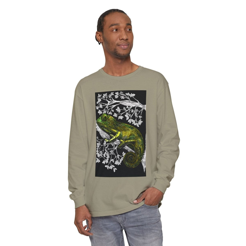 Chameleon Long Sleeve T-Shirt - Nature - Inspired Oversized Style - Curran Artworks