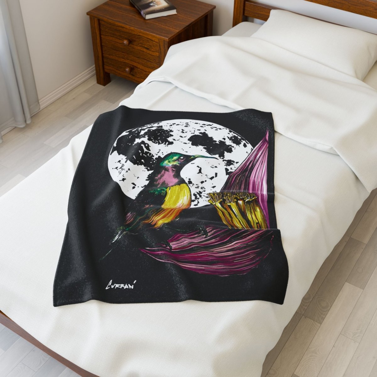 Colorful Hummingbird Velveteen Plush Blanket – Cozy Art for Nature Lovers - Curran Artworks