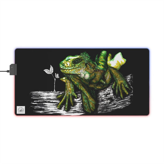 LED Gaming Mouse Pad with a Lizard Design - Perfect for Gamers & Eco - Lovers - Curran Artworks