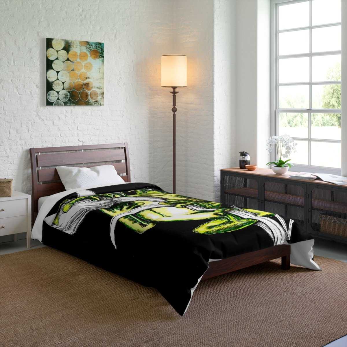 Moonlit Frog Comforter - Vibrant, Nature - Inspired Bedding for Animal Lovers - Curran Artworks
