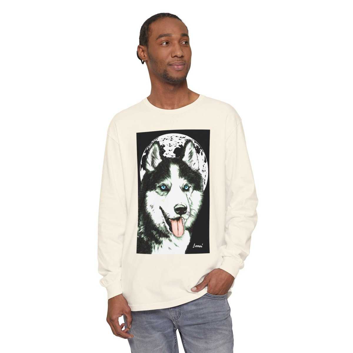 Moonlit Husky Long Sleeve T-Shirt | Cozy Unisex Graphic Tee for Dog Lovers - Curran Artworks