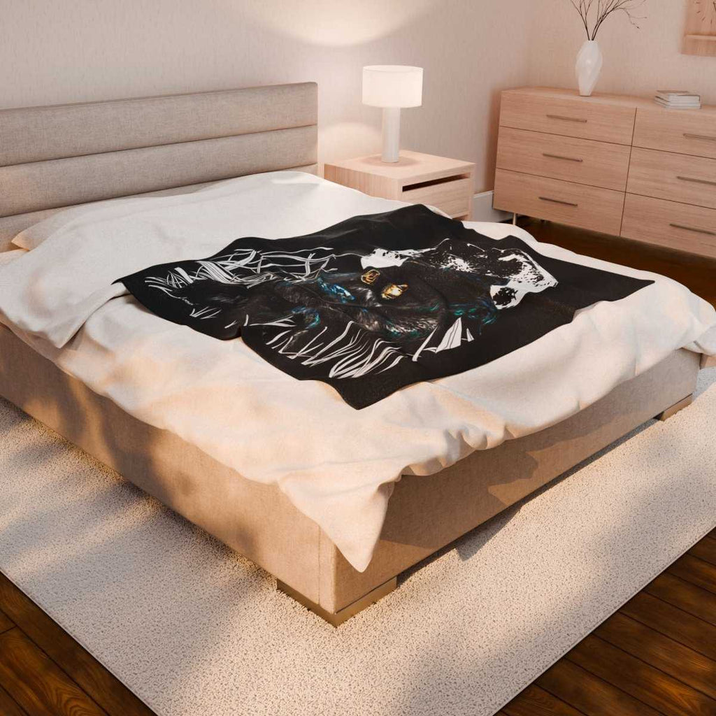 Mother and Baby Monkey Design Cozy Velveteen Plush Blanket