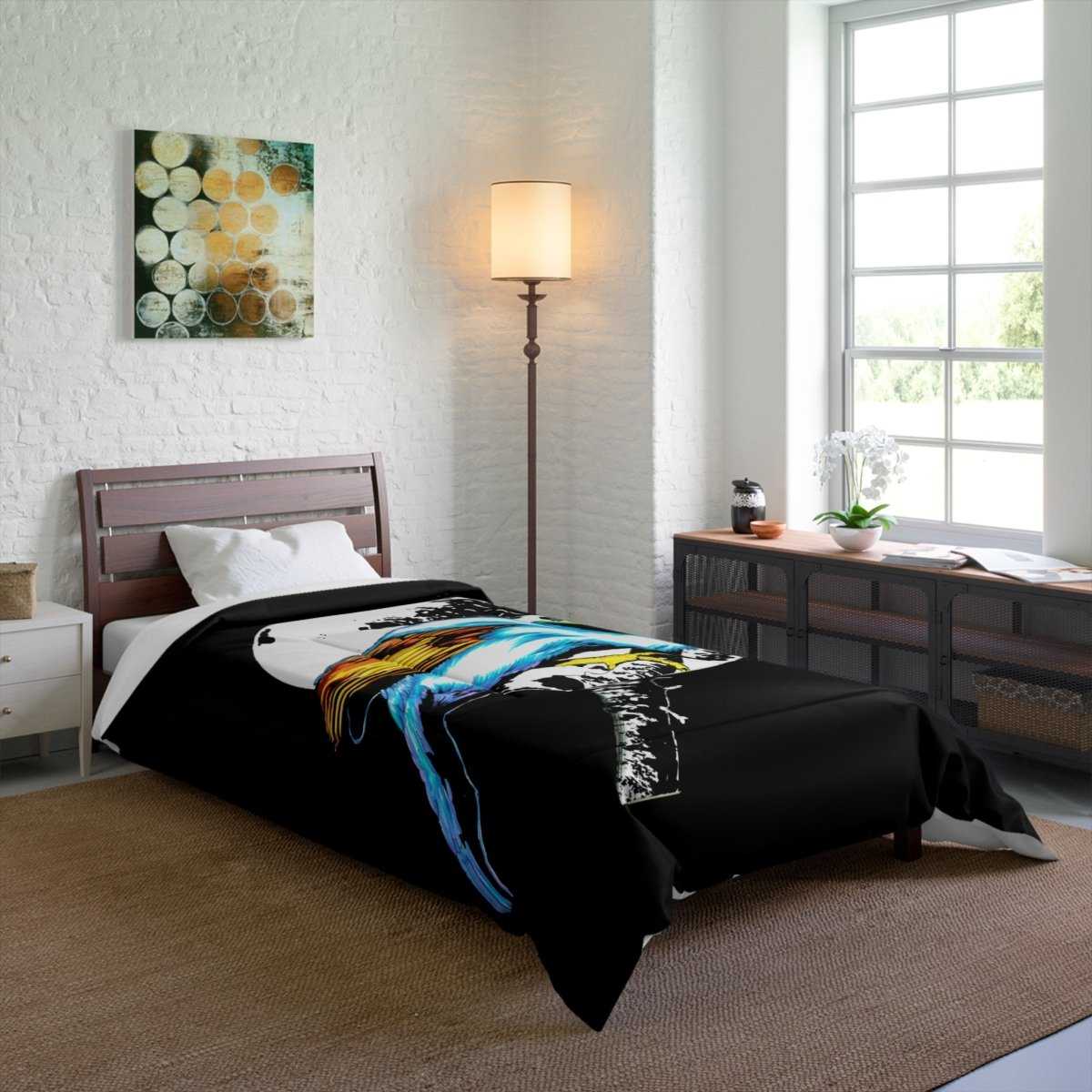 Vibrant Bird Art Comforter - Cozy Bed Cover for Nature Lovers - Curran Artworks