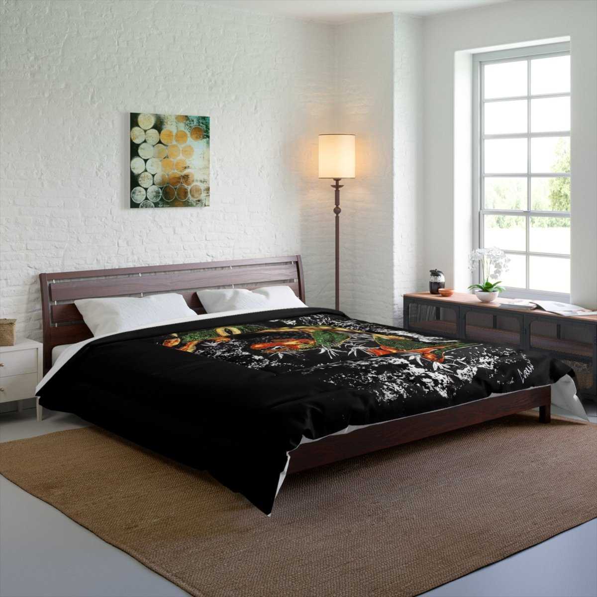 Vibrant Frog Comforter - Cozy Blanket for Nature Lovers - Curran Artworks