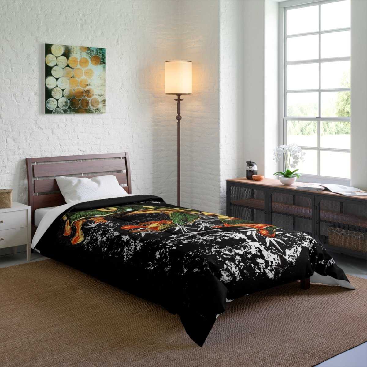Vibrant Frog Comforter - Cozy Blanket for Nature Lovers - Curran Artworks