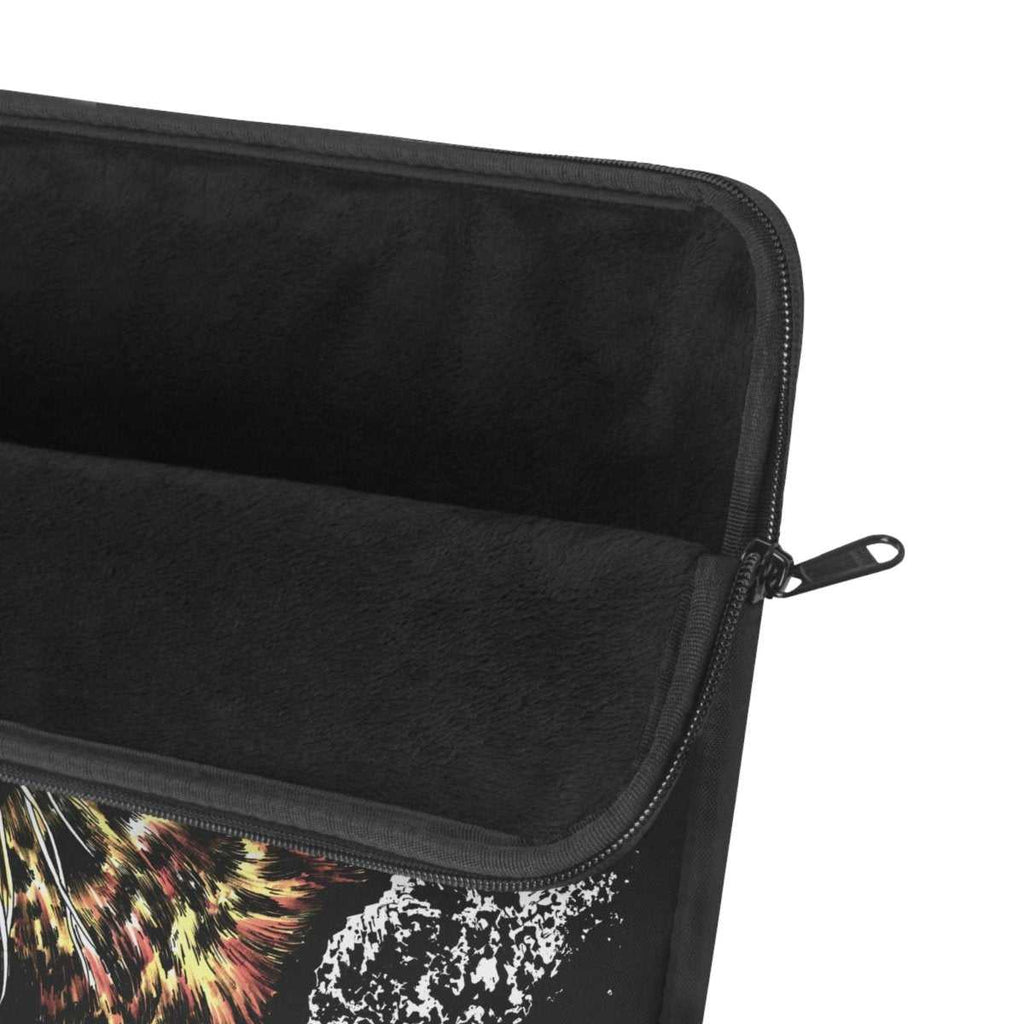Wildlife-Inspired Laptop Sleeve with Playful Leopard Design