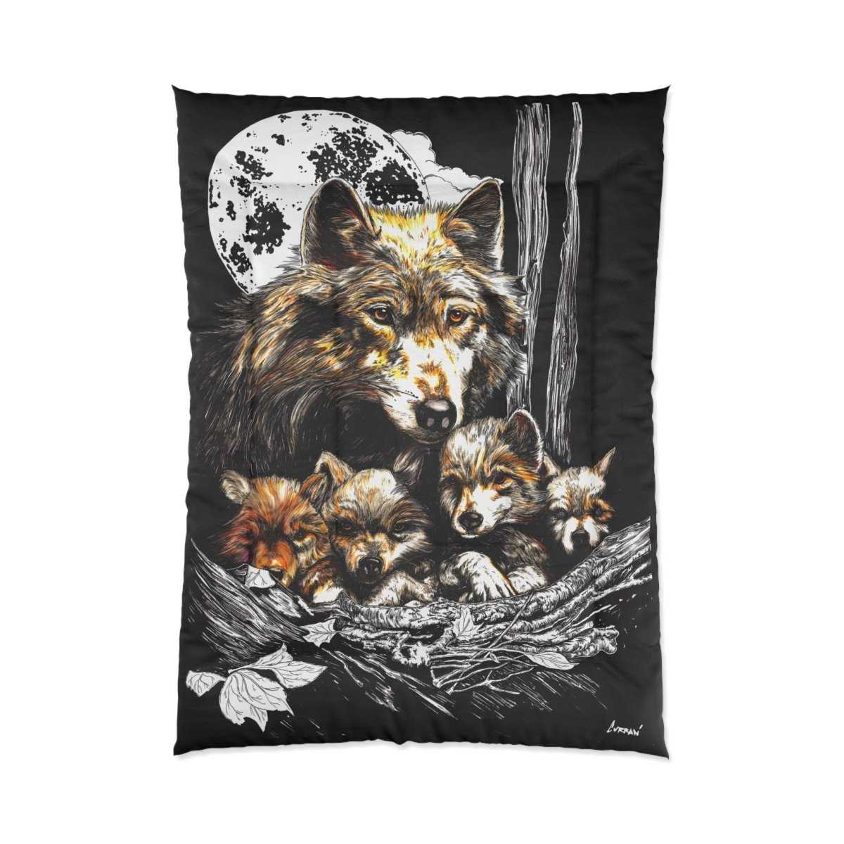 Wolf Family Comforter - Cozy Bedding for Nature Lovers - Curran Artworks
